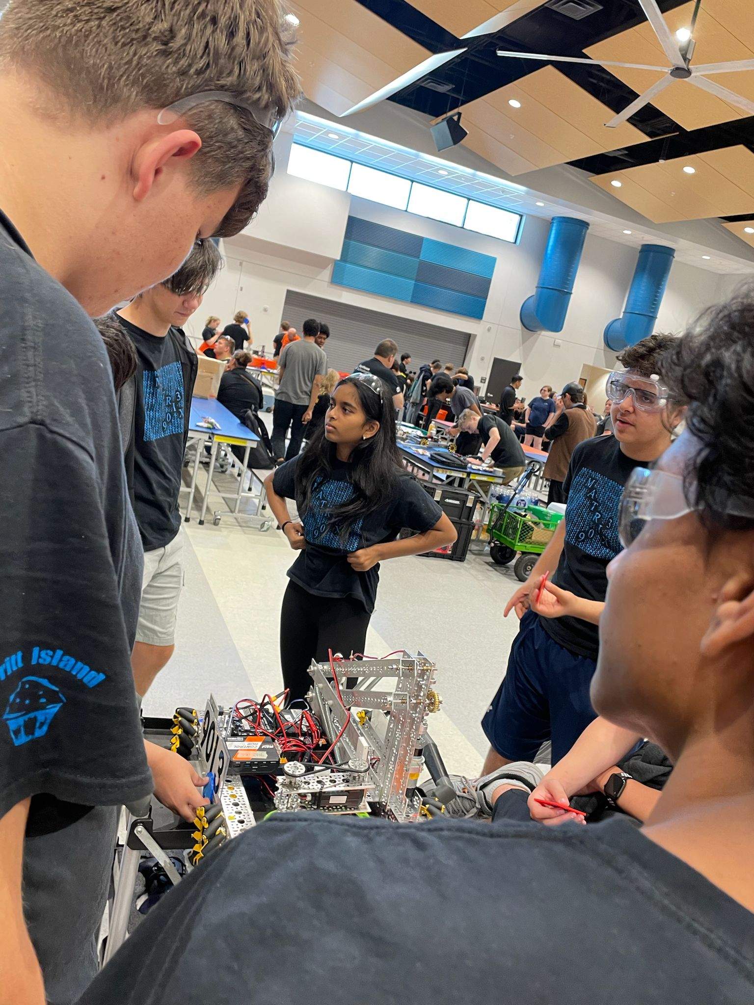 Soldering small electronics parts